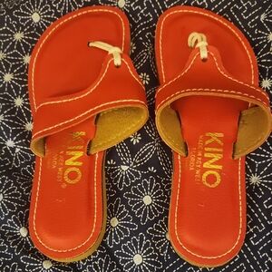 Kino Women's Red Sandals